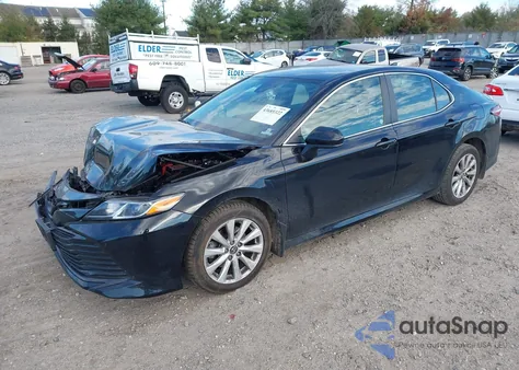 2019 Toyota Camry Le из США, поврежденный, VIN 4T1B11HK4KU845992